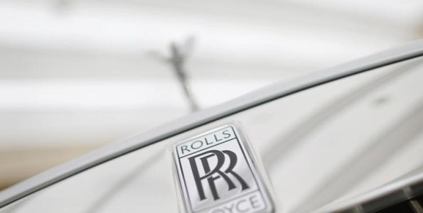 rolls-royce-suv-logo