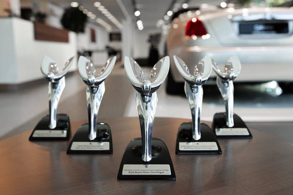 Rolls-Royce Motor Cars Prague získal ocenění za nejlepší evropské dealerství 1